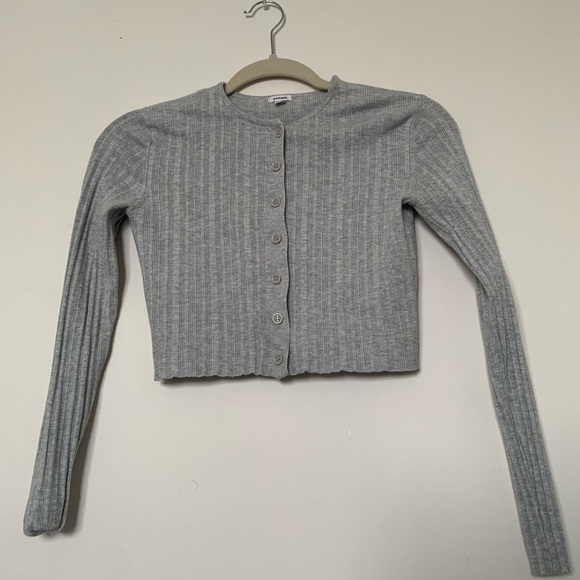 TWO FOR ONE BUNDLE- Two Sweater crop tops from Garage - Picture 4 of 10